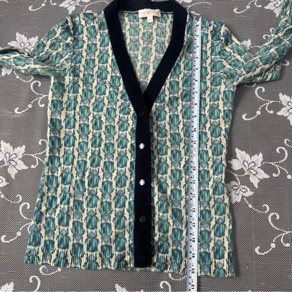Tory Burch Beetle Scarab Bugs Merino Wool Cardigan Sz Small - Picture 8 of 13
